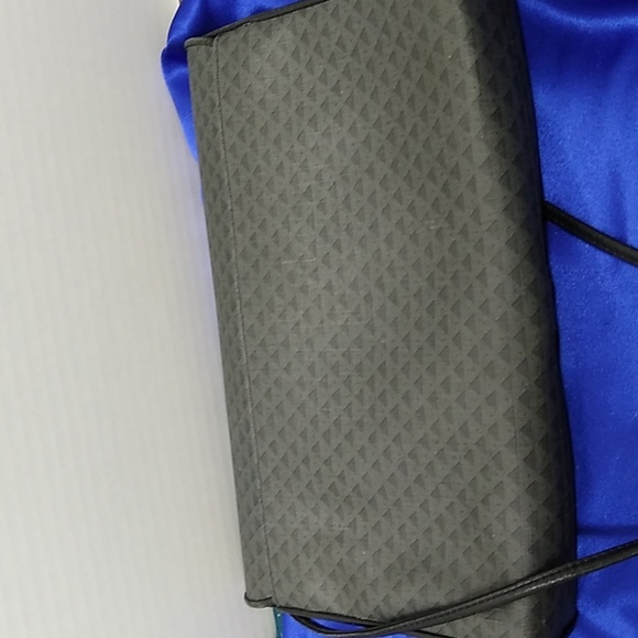 Vintage Liz Claiborne Black 1984 purse - Picture 3 of 3